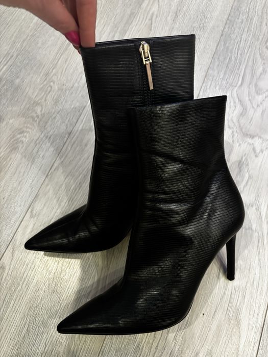 Ботінки Zara чорні