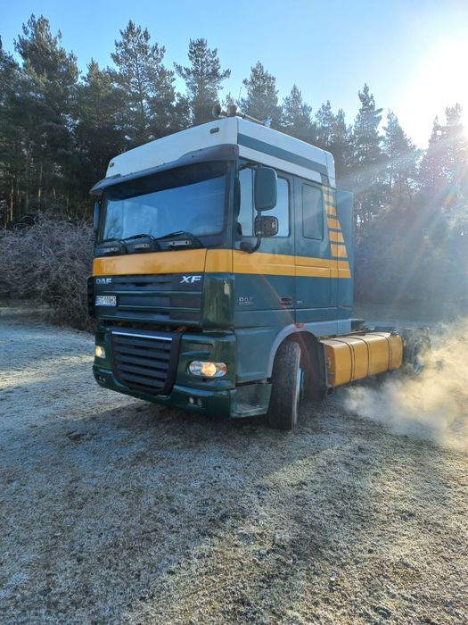 Ciągnik DAF XF 105.410