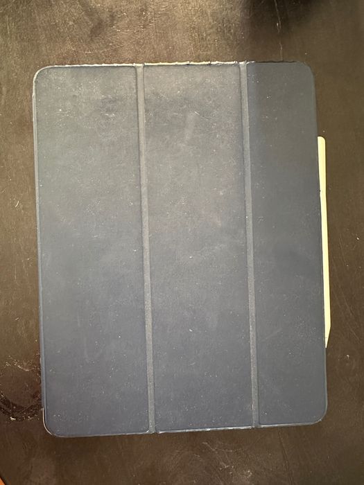 ipad pro 12.9 M1 (5ª geração) 128 GB com capa e sem pencil)