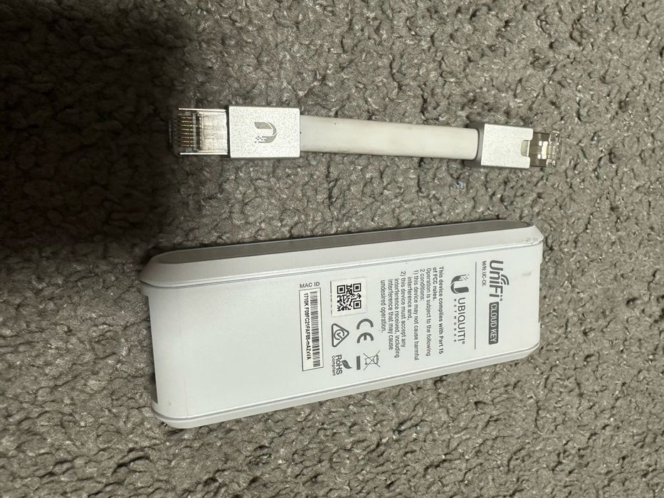 UniFi Cloud Key UC-CK Controller без флешкарты