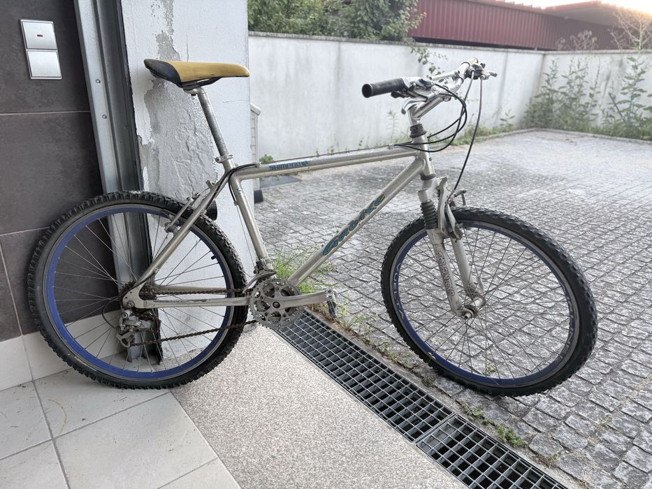 Bicicleta Shimano para restauro