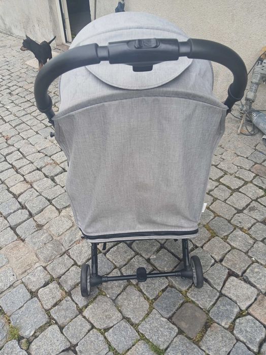Vendo carrinho chicco troley me