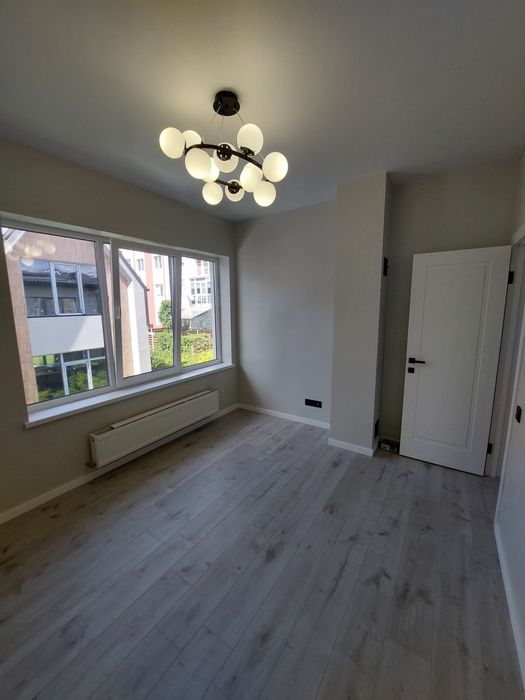 Готовий таунхаус площа 60м2 у центрі Білогородки