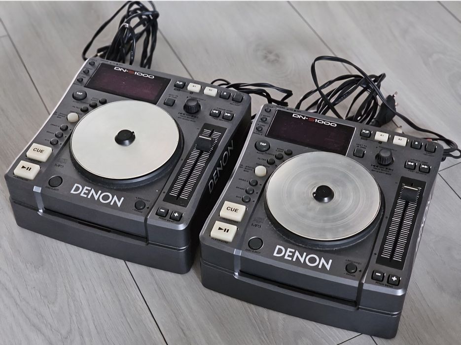 Konsola DJ: 2 x DENON DNS-1000, świetny stan, case (walizka) w cenie.