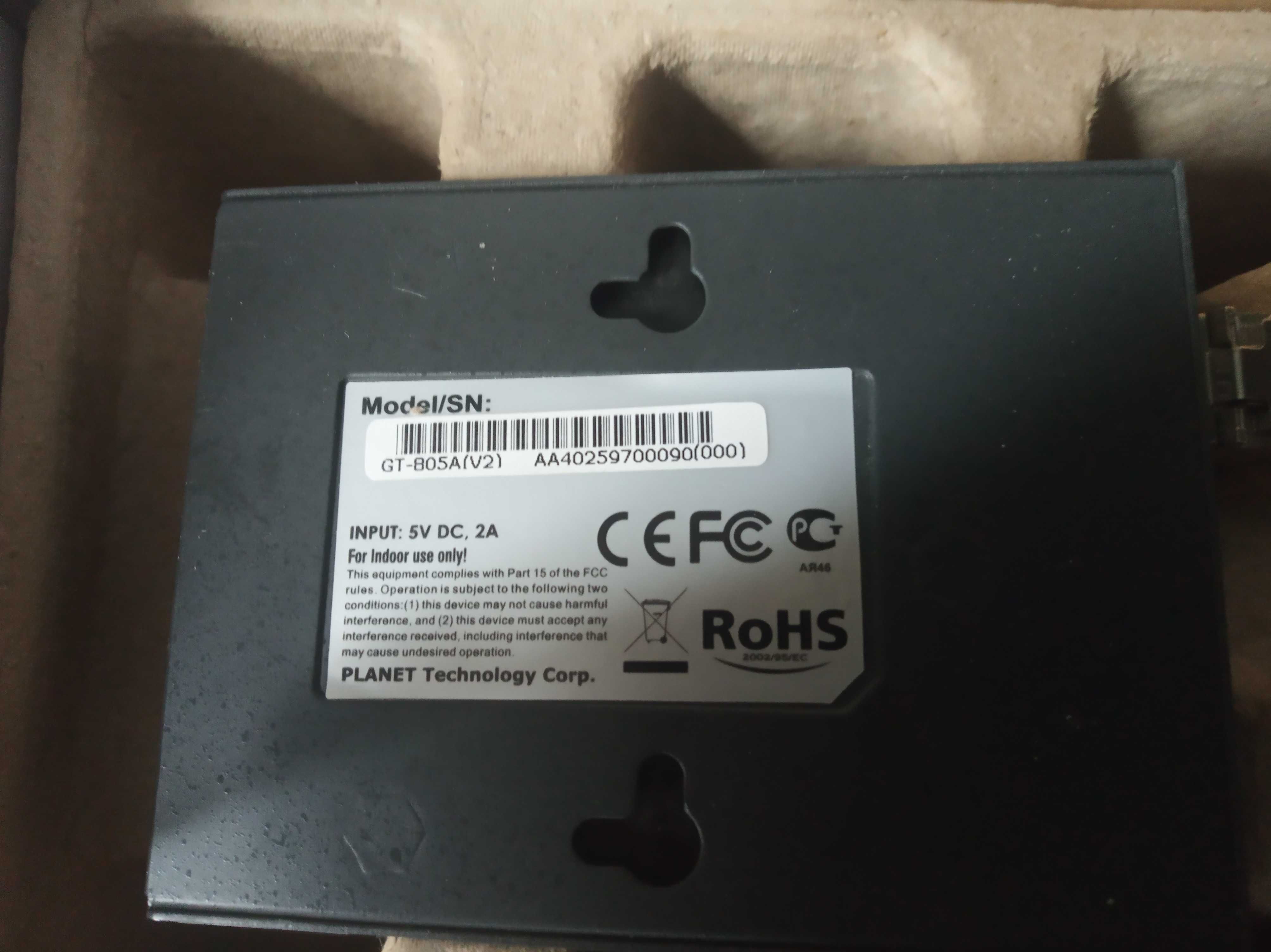 Media Converter Planet gt-805a