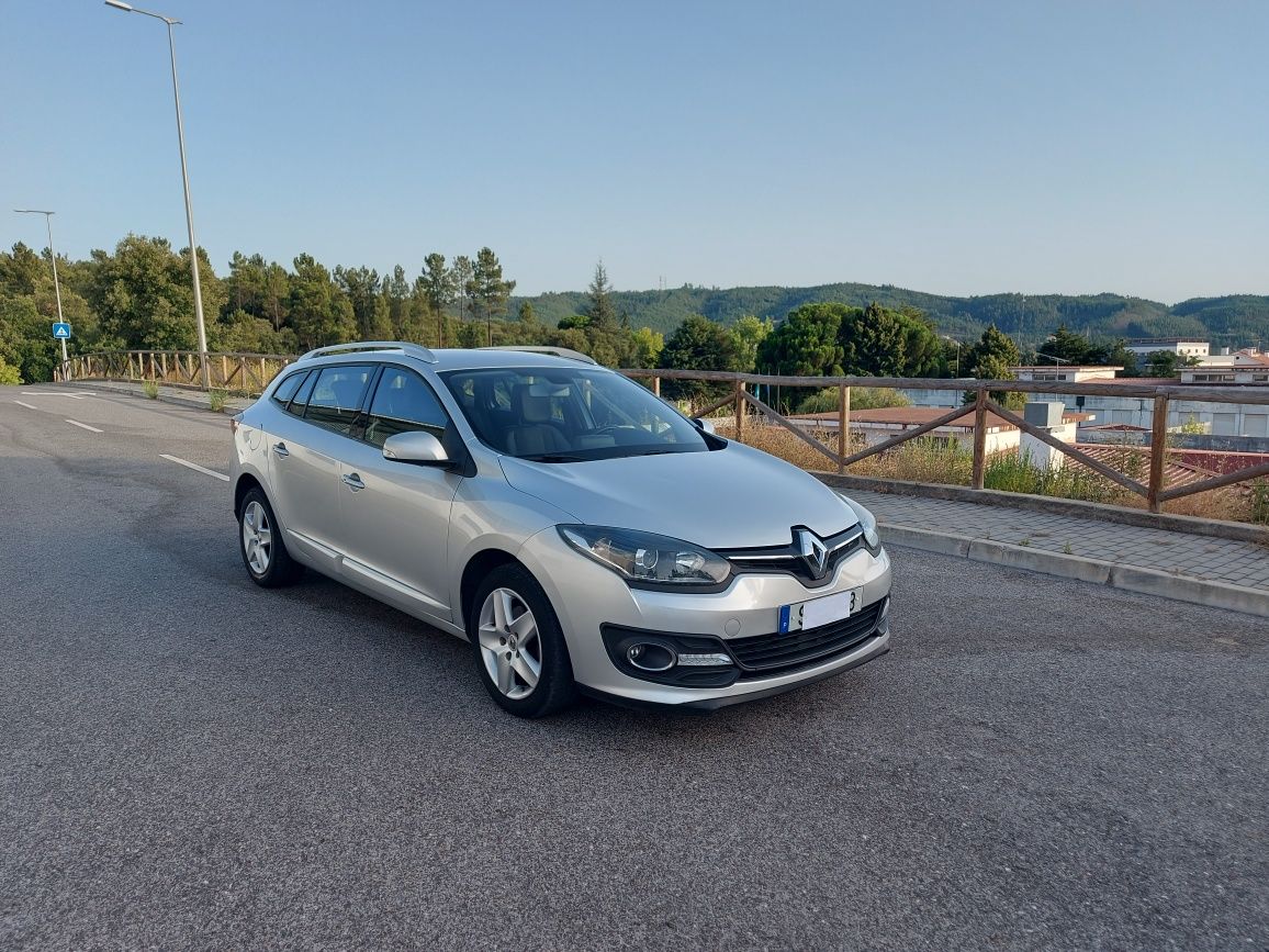 Renault Mégane 1.5 DCI Confort SS 110cv 6V 2016 GPS Financiamento