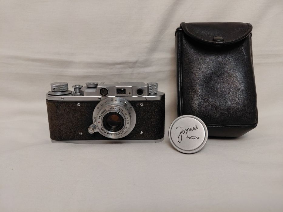 Фотоапарат зорький, об'єктив индустар 22. Ціна договірна.