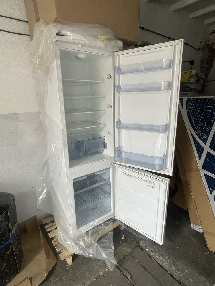 Lodówka Amica ACZ310iMC