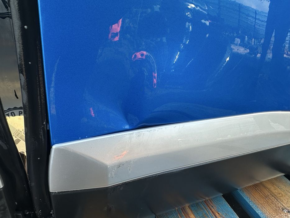 Двері передні задні ліва права Peugeot 2008 ll 2 2019-2024