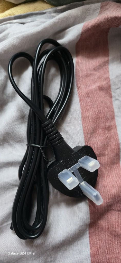 Nowy przewód zasilający angielski C7 (2-PIN)