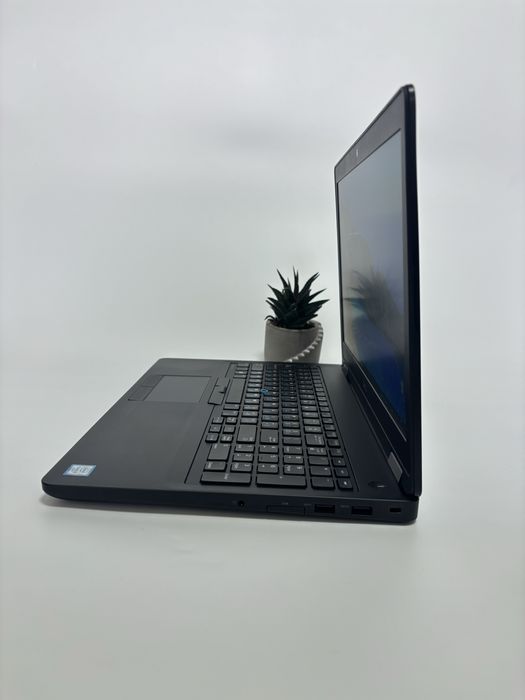 Dell Latitude E5570