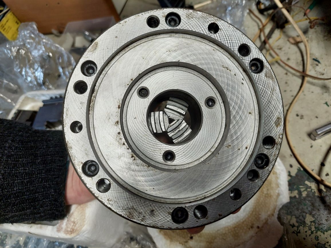 Uchwyt tokarski 3 szczękowy 160 mm