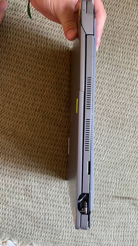 Продам на запчасти Dell Latitude 5420