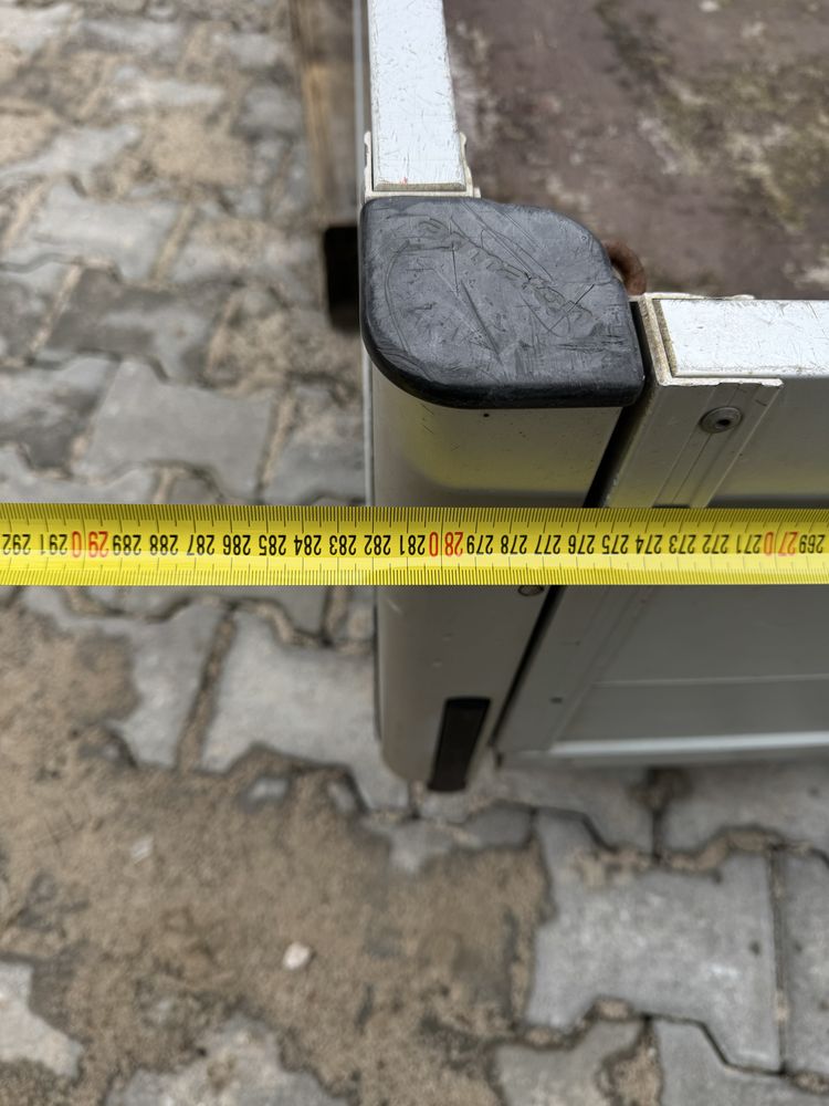 Paka zabudowa platforma koguty oswietlenia