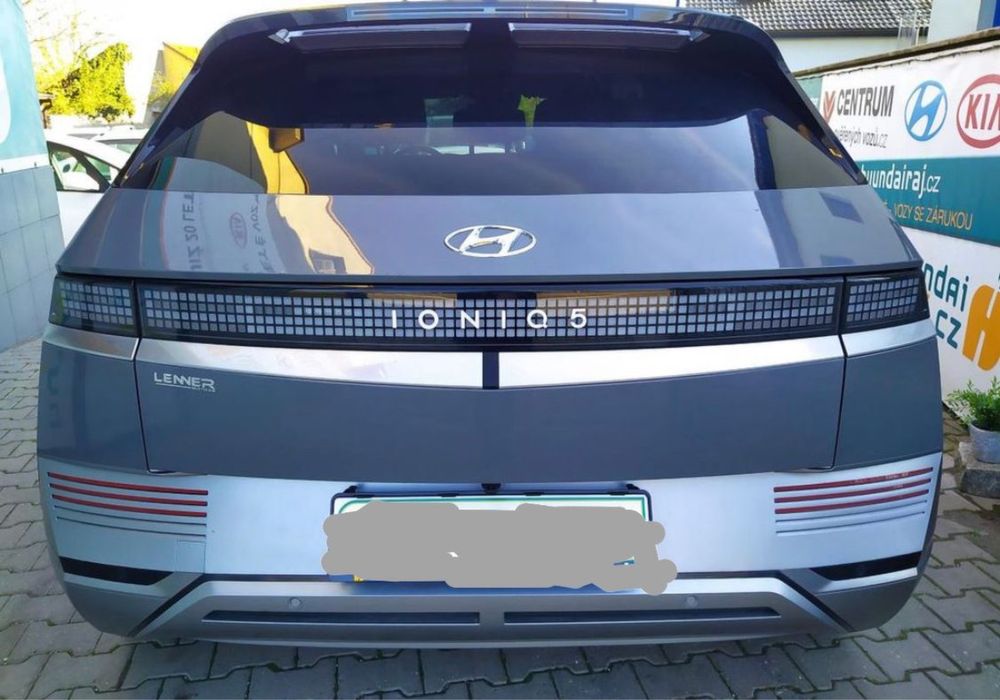 Розборка Hyundai Ioniq 5 двері бампер крило фари стопи