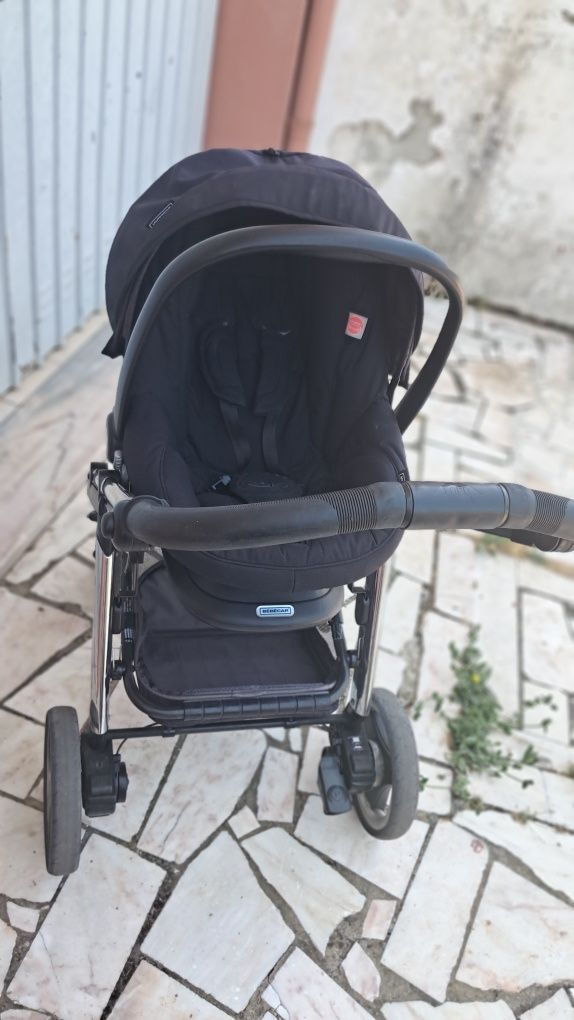 Carrinho de bebê