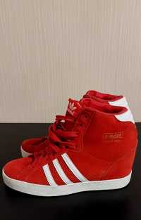 Buty Adidas sneakersy na koturnie rozm 37,5/38