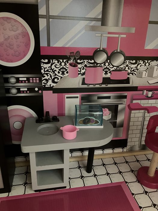 Domek drewniany dla barbie KidKraft