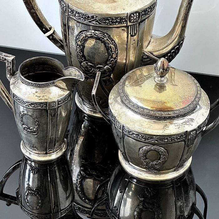 Srebrny komplet do kawy Fabryki Peter Bruckmann & Sons próba 800