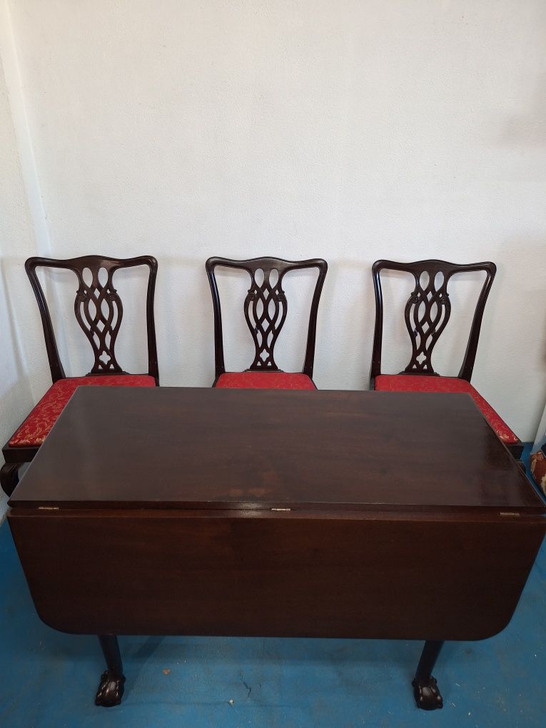 Mesa c/ grandes  laterais