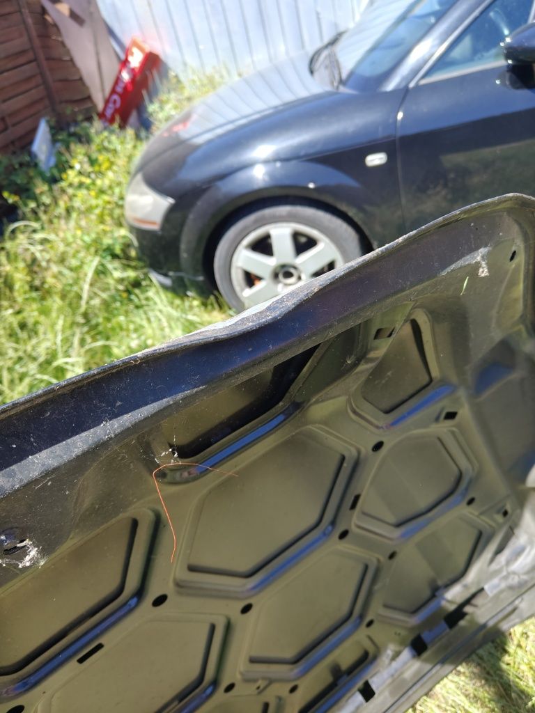 Maska czarna Ford Mondeo mk4 lift bez szpachli i rdzy
