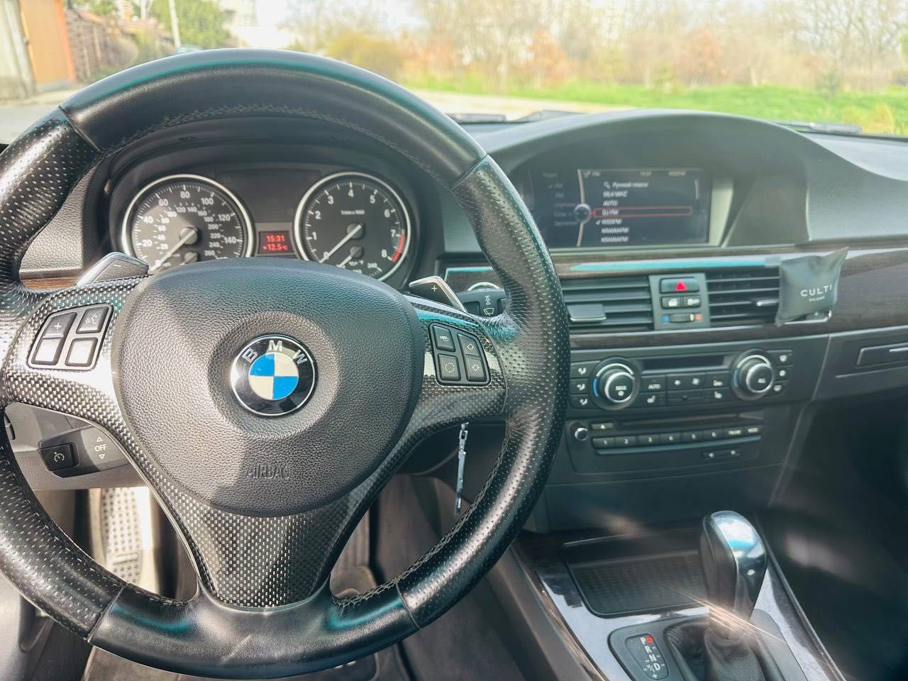 BMW e92 335i рестайлинг M пакет