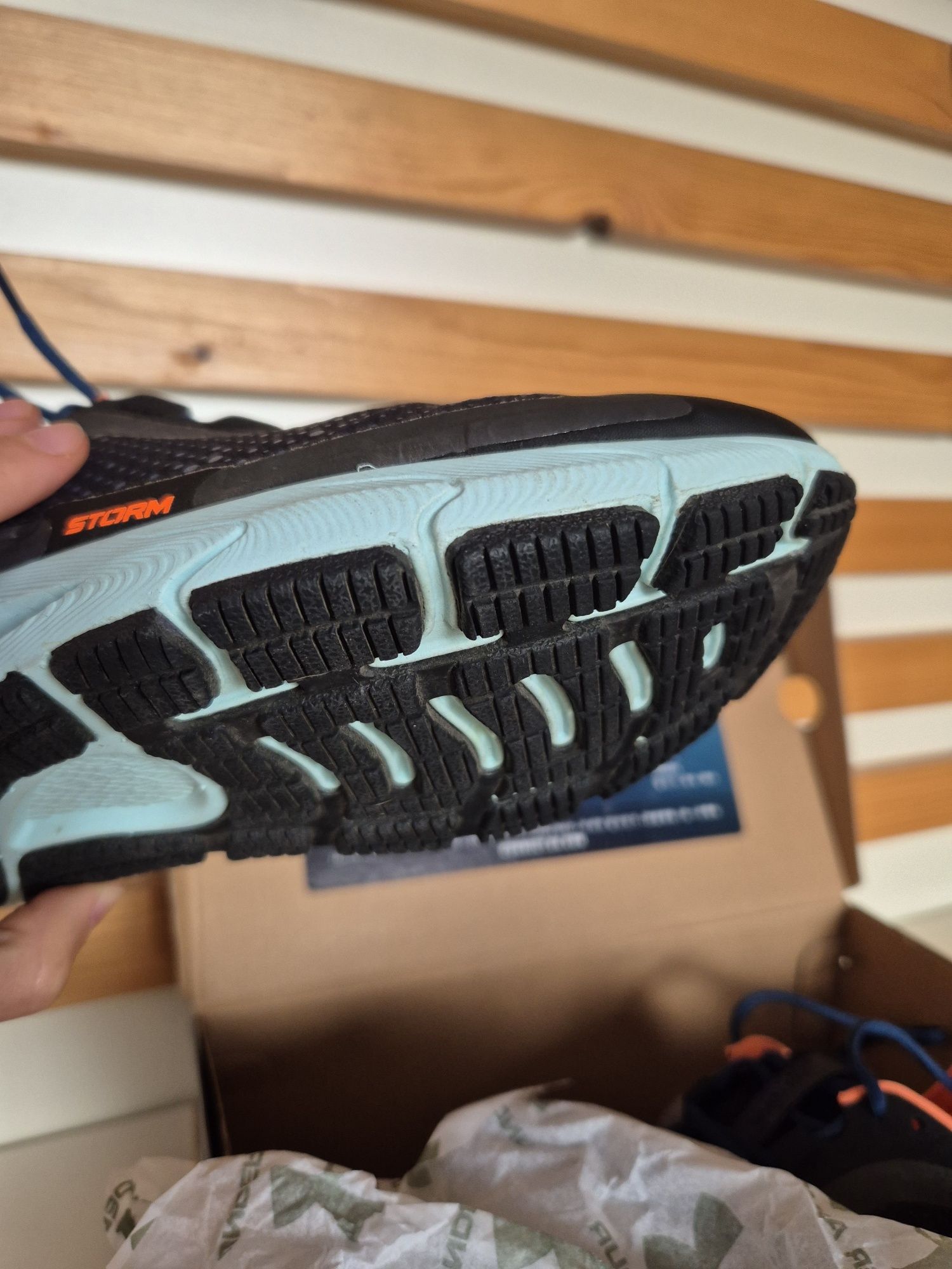 Buty do biegania Under Armour hovr sonic Storm