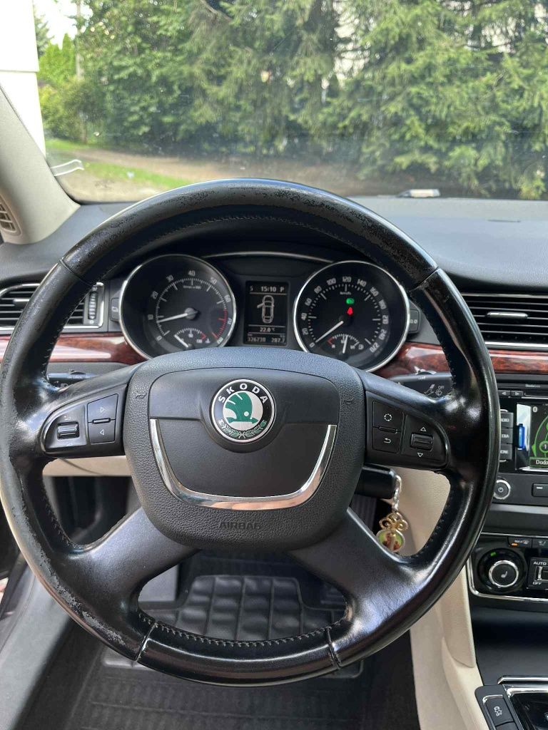 Skoda Superb 3.6 v6 4x4 super stan