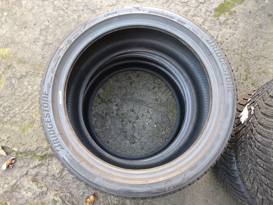 Opony zimowe Bridgestone 2 x 245/40/19 i 2 x 275/35/19, 2022r, 6,5mm