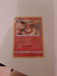 carta de pokemon flareon