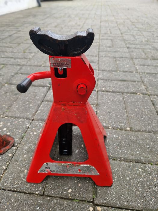 Cavalete/preguiça auto