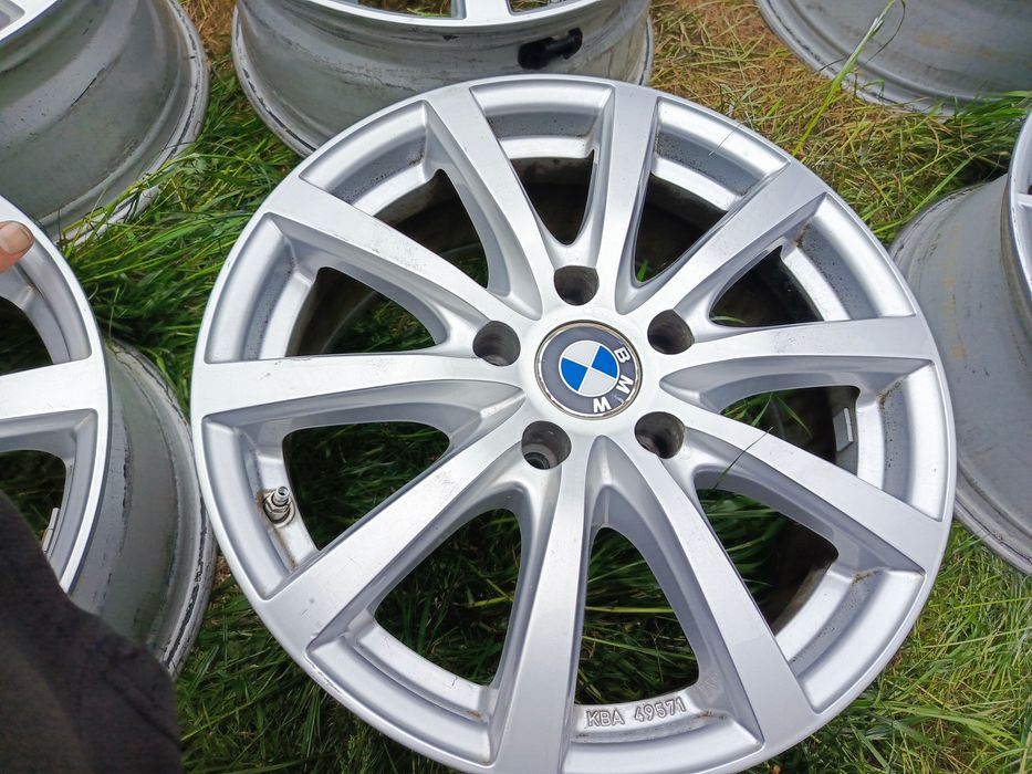 Sprzedam alufelgi 5x120 r17 z BMW z czujnikami ciśnienia