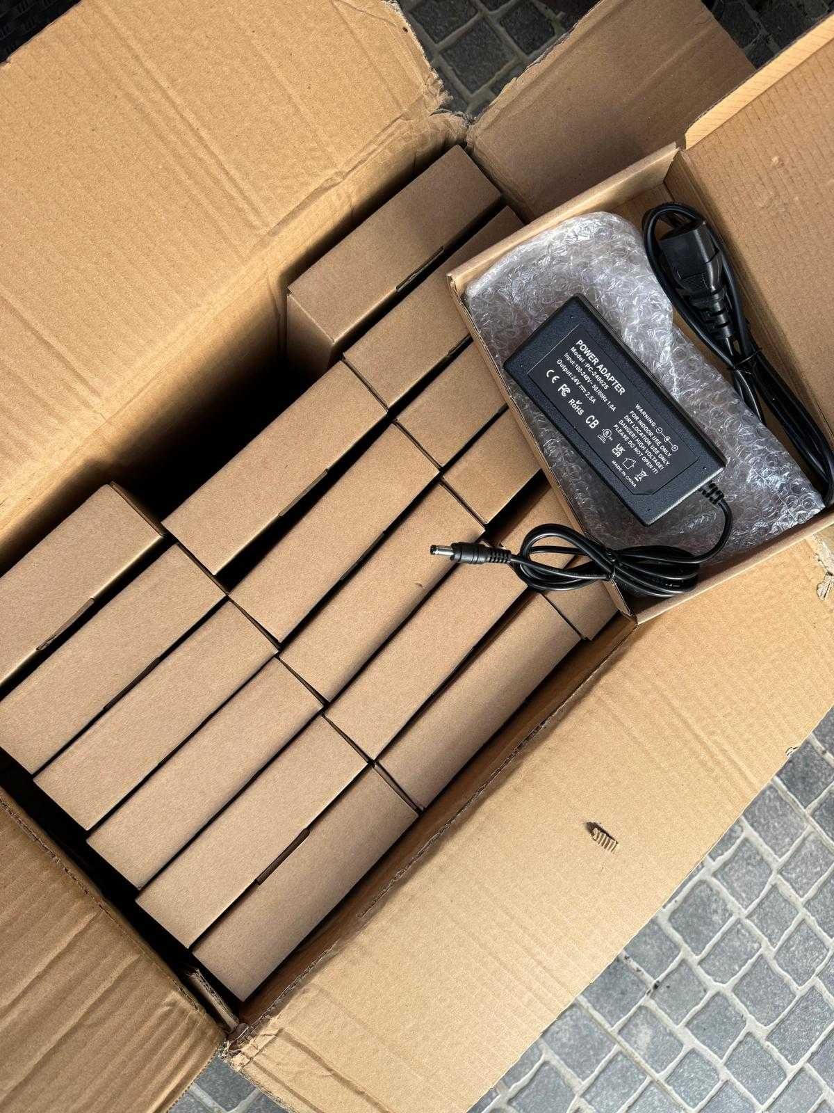 Lote 130 Carregadores 24V-5A  e 24V-2.5A Novos embalados