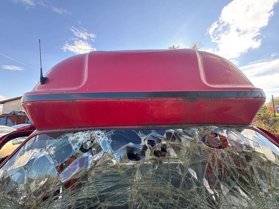 KABINA DACHOWA / KURNIK RENAULT MASTER 2020R CZERWONY