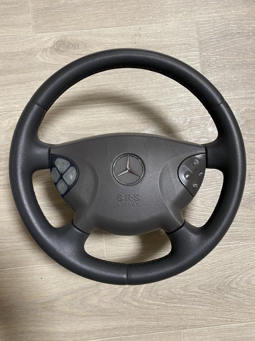 Руль Mercedes w211