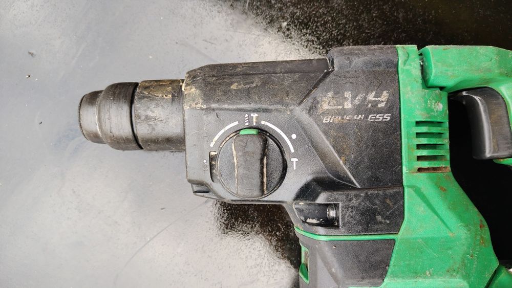 Młotowiertarka HIKOKI DH1826DA