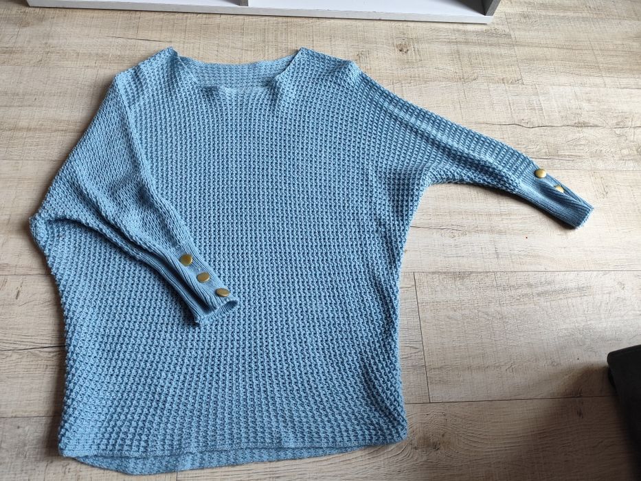 Sweterek rozmiar 36/38 z rękawem na 3/4