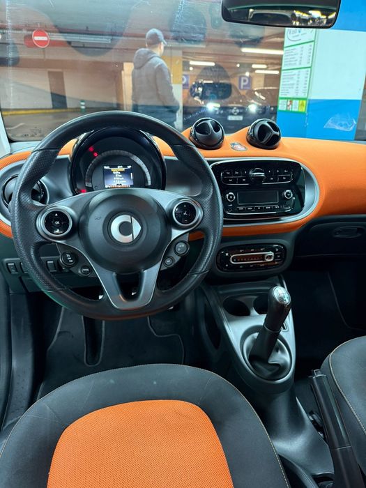 Smart Fortwo só 44.000 km ano 2016 jantes Brabus como novo Aceito reto