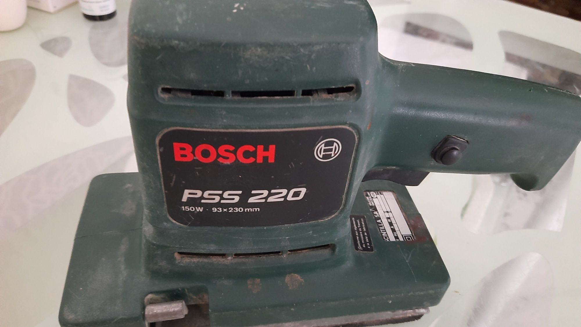 Виброшлифмашинка Bosch PSS 220