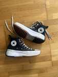 Converse na platformie run star hike