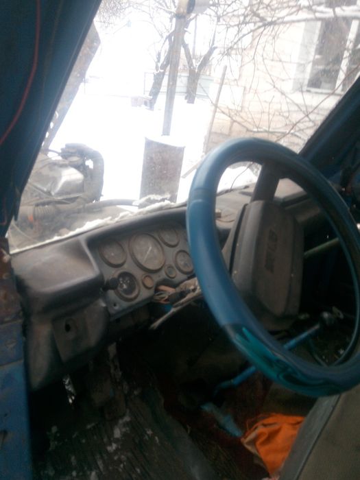 Продам двигун, коробку,роздатку,мости, рульове Газ-69,навіску .