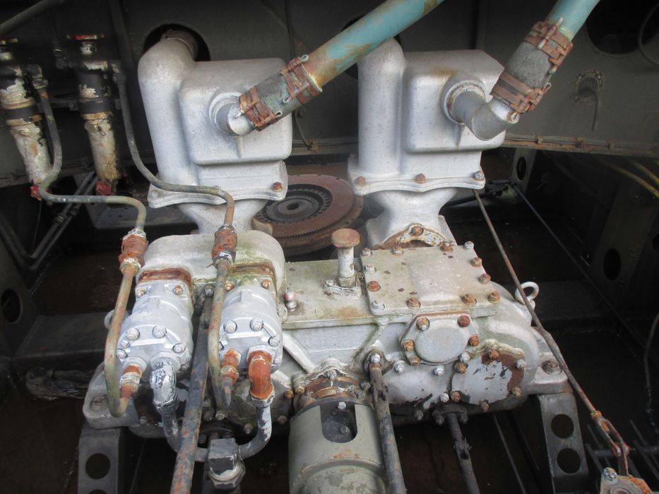 amfibia wojskowa gsp 55 gąsienice prom czołg t 34 t-55