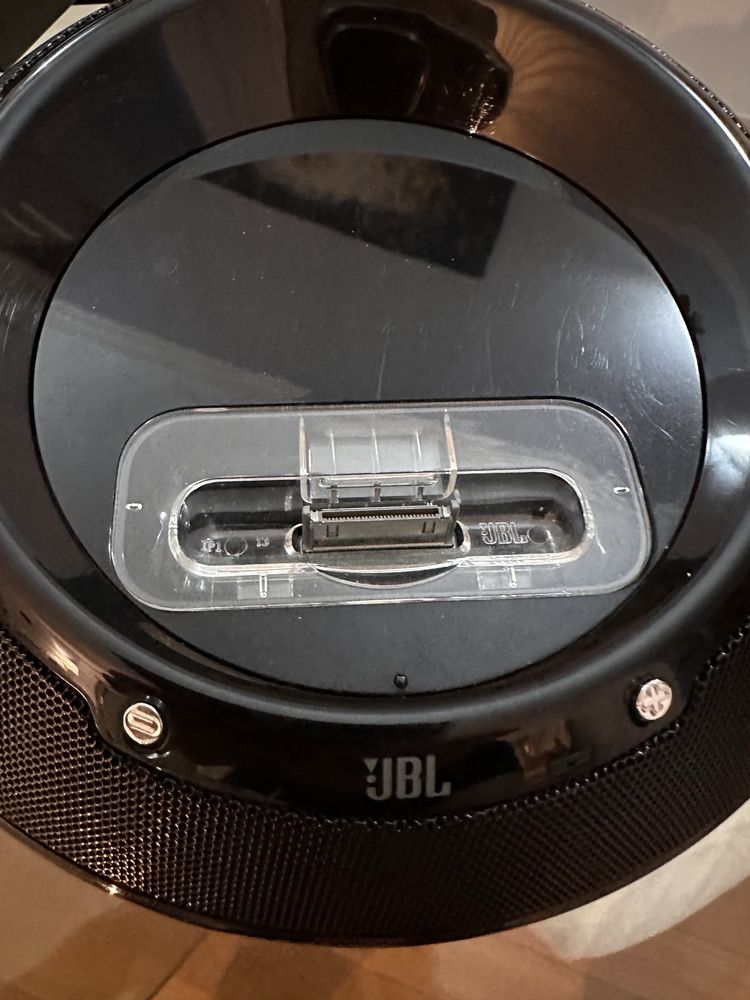 Coluna se som JBL