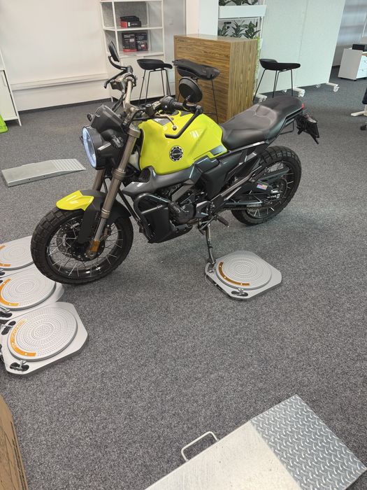 Motocykl 125 Zontes jak nowy !  Nisk przebieg