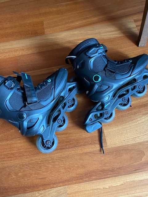 Patins em Linha Decathlon + saco com acessórios de proteção + Capacete
