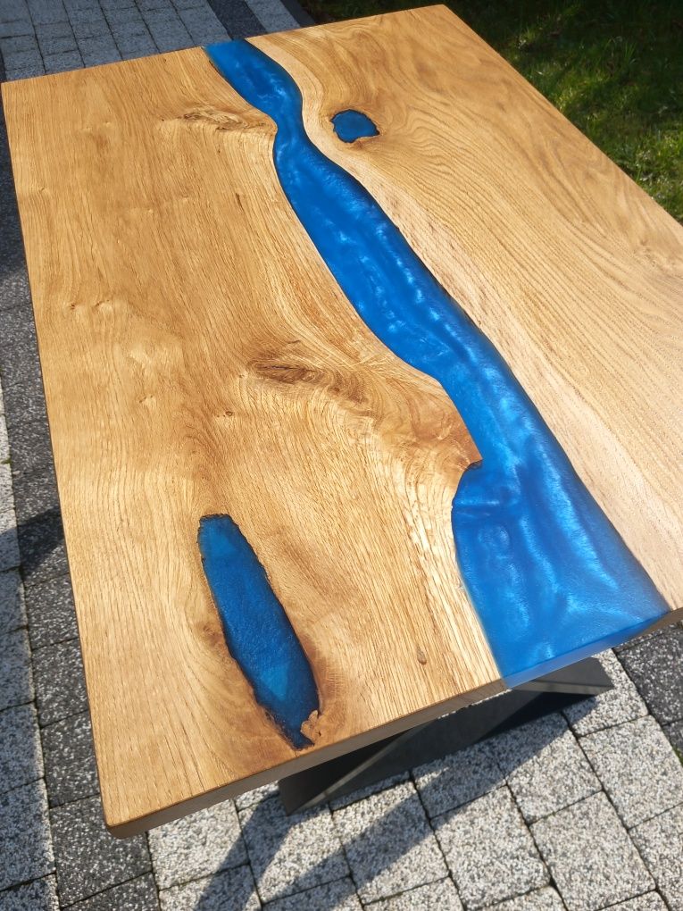 Stolik kawowy stół z litego drewna żywica dąb