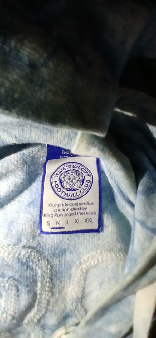 .Продам.  кофту.