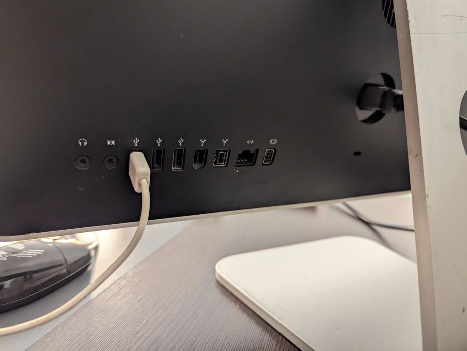 iMac 20" 2007r Core2 Duo 4GB RAM Linux + MacOS