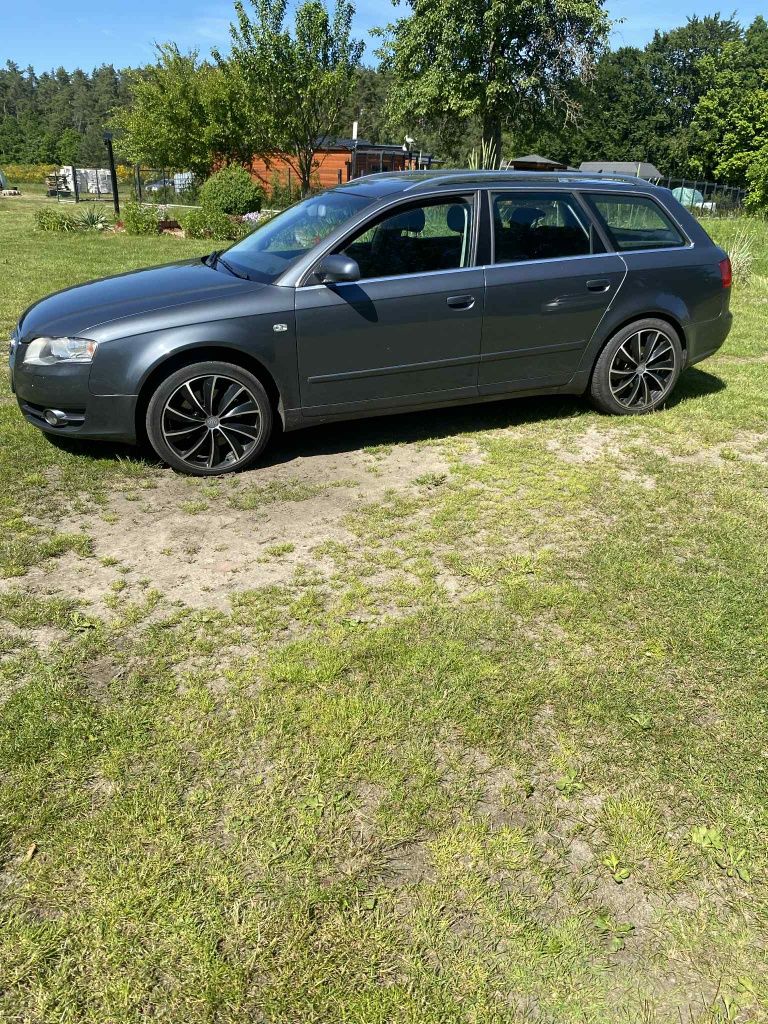 Sprzedam audi A4b7