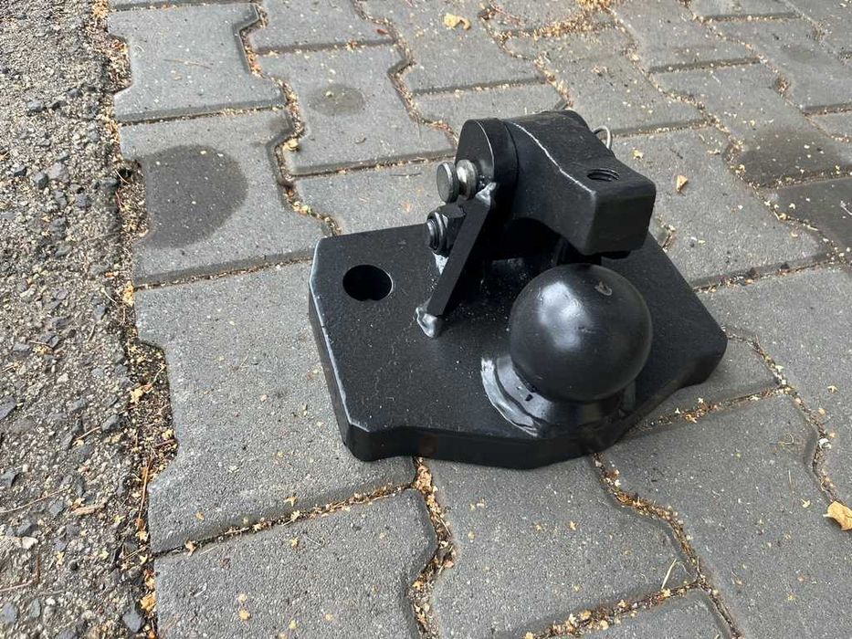 ZACZEP dolny kulowy kula K80 dyszek CNH  New Holland Case Deutz Fendt